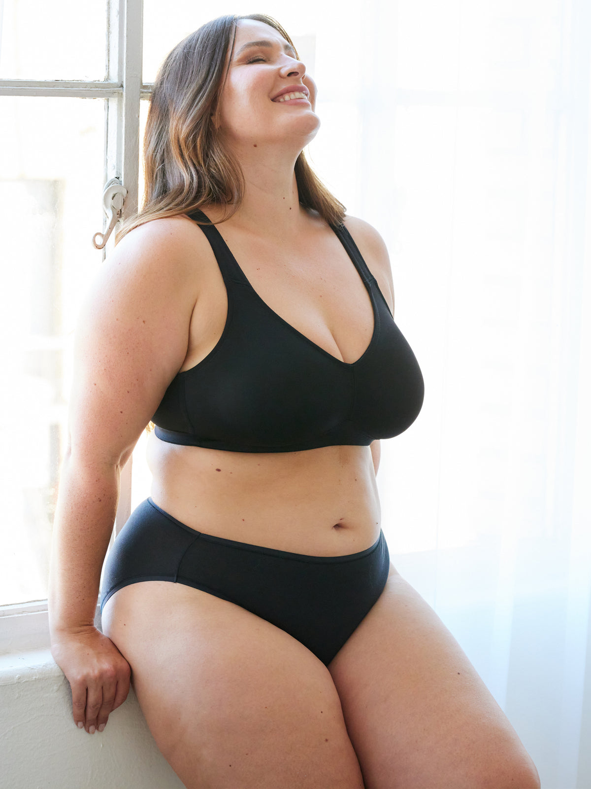 The Claire - Unlined Wireless Everyday Smooth Cup Bra - Black,38A