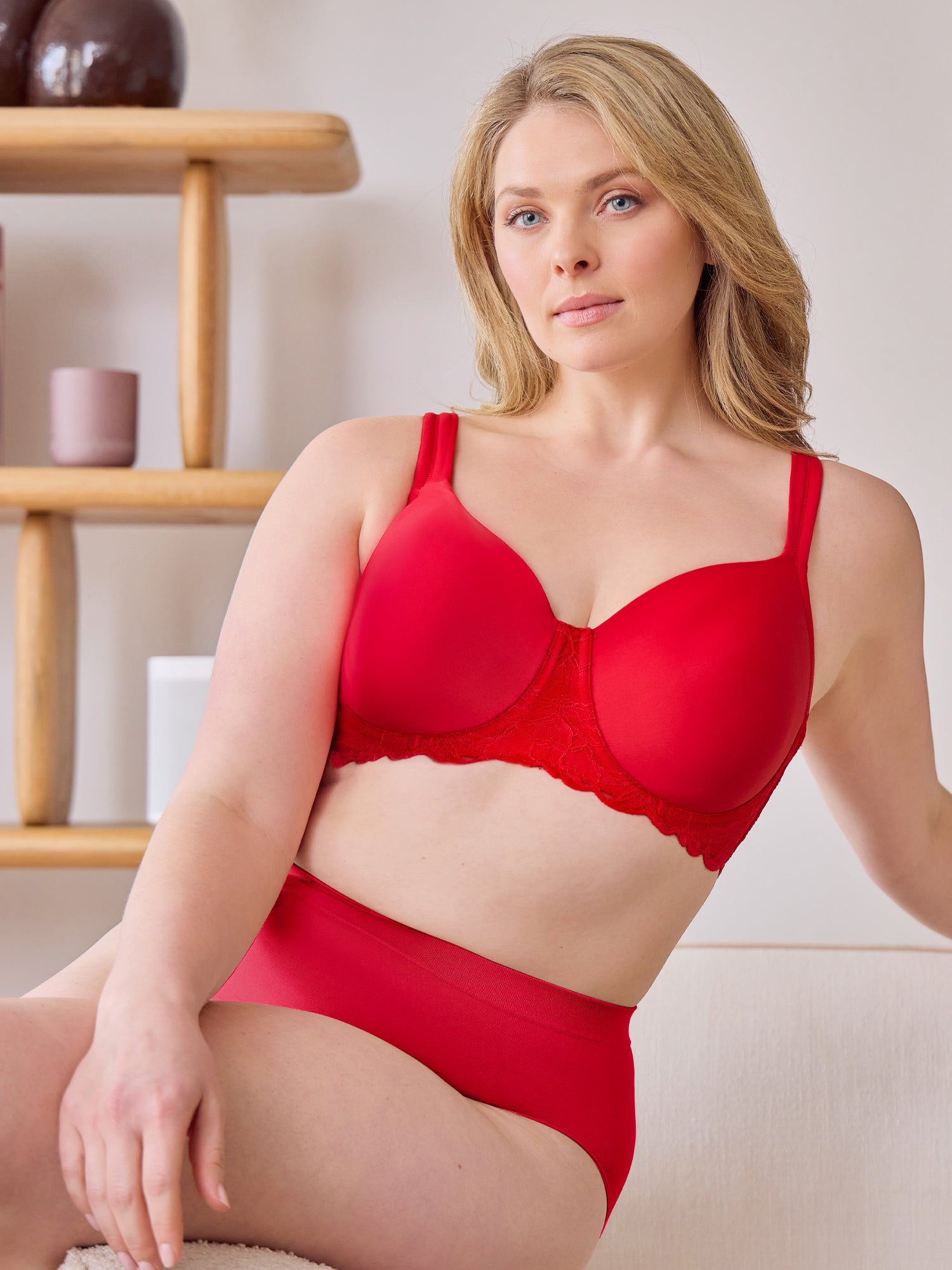 The Zoey – Lace Band Molded Wireless T-Shirt Bra - Pepper Red,38A