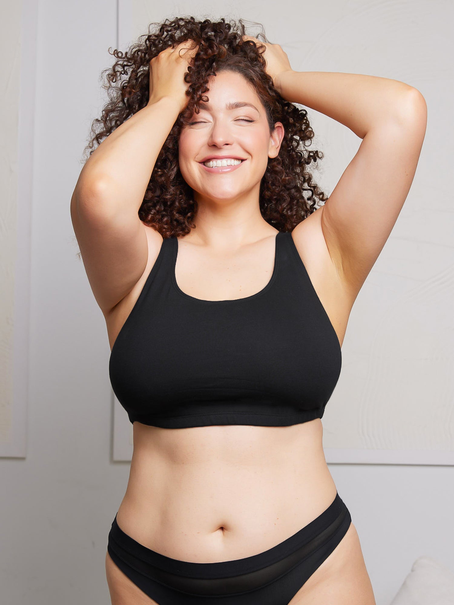 The Serena - Wireless Racerback Cotton Sports Bra - Black,38BCD