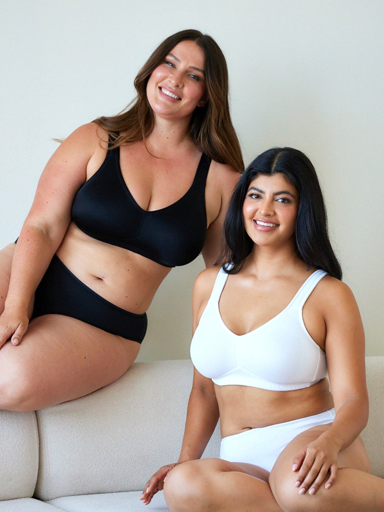 The Claire - Unlined Wireless Everyday Smooth Cup Bra - White,38A