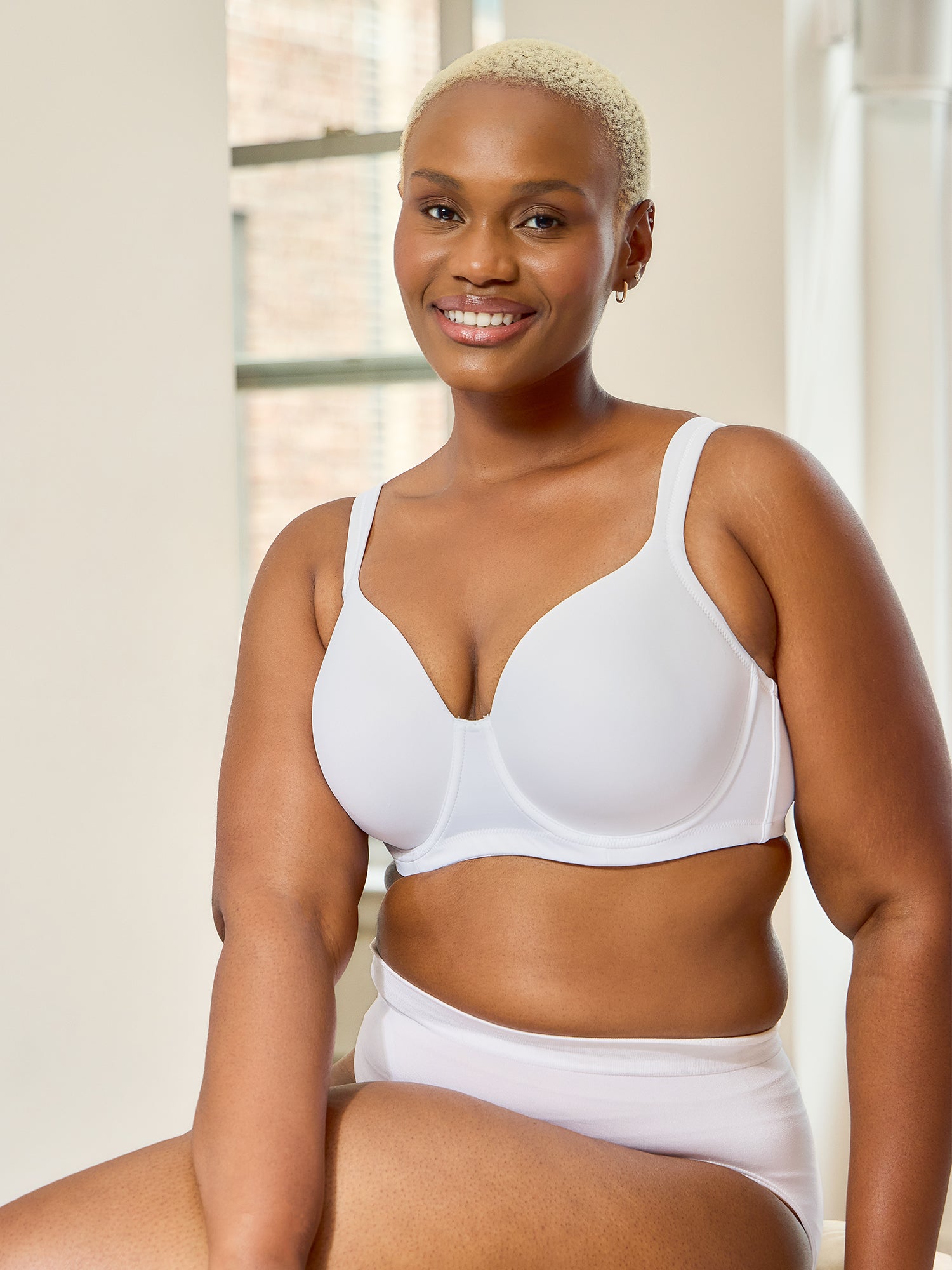 The Brigitte Full Coverage - Lightly Padded Wireless T-Shirt Bra - White,36A