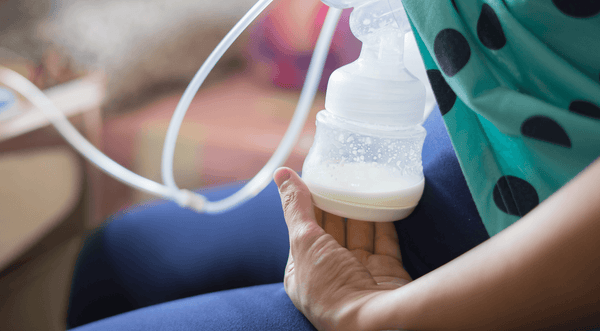 5 Tips for Pumping at Work + 1 Essential Breast Pump Bra