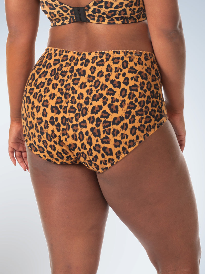 Back view of comfort fresh cooling panties in core leopard